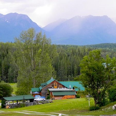 Blaeberry Mountain Lodge Golden Экстерьер фото