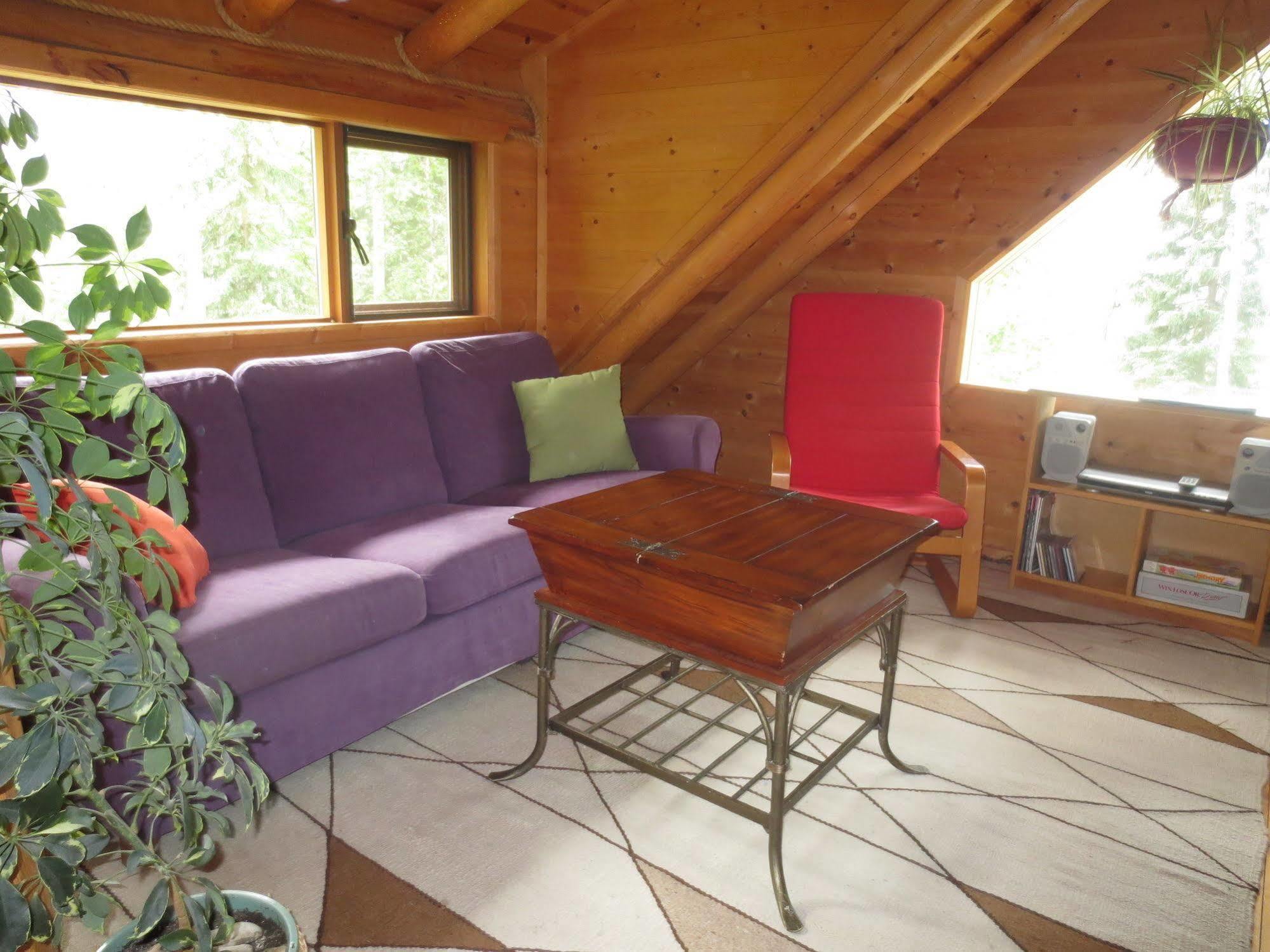 Blaeberry Mountain Lodge Golden Экстерьер фото